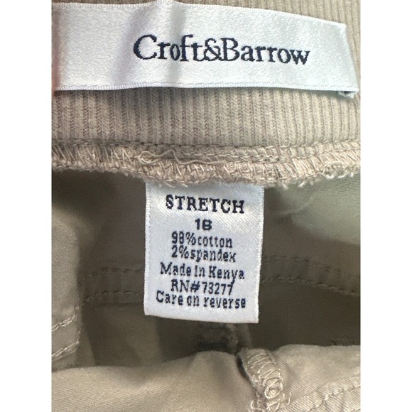 Croft & Barrow Classic Fit Beige Capri Pants Womens Stretch Cargo Cropped - Picture 6 of 8